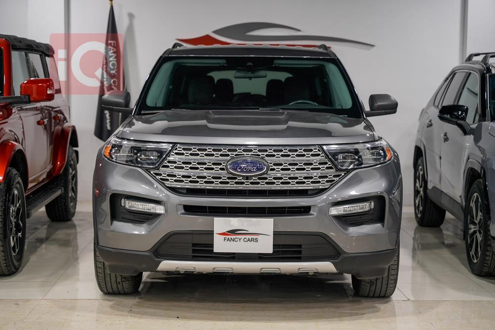 Ford Explorer